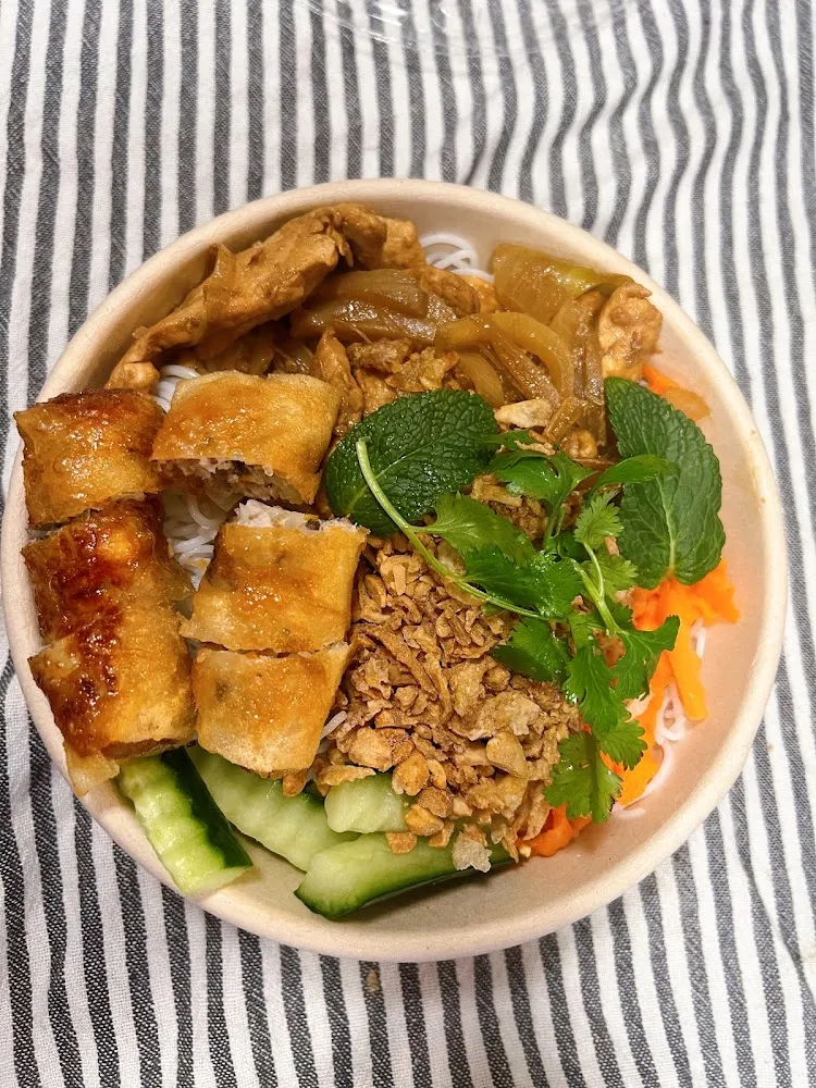 Bobun Au Boeuf Poulet Crevette Végétarienne